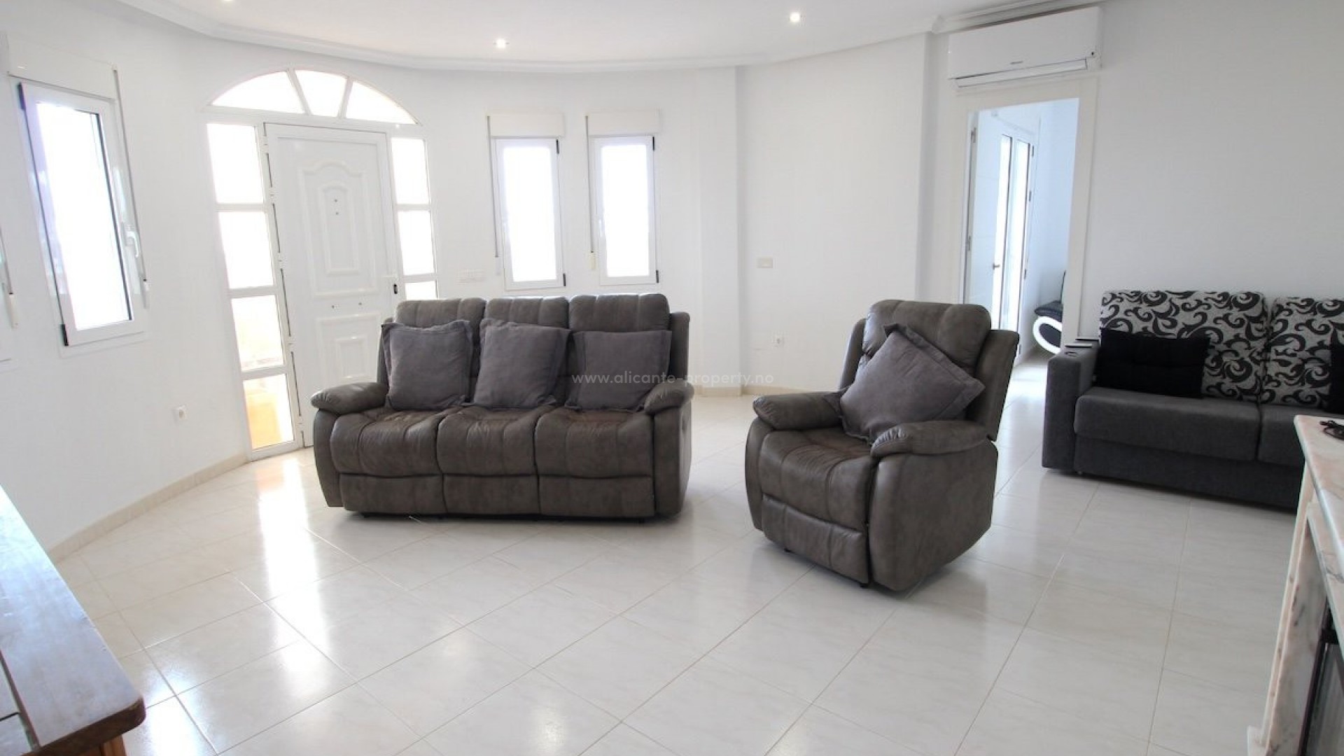Hus / Villa i Campoamor