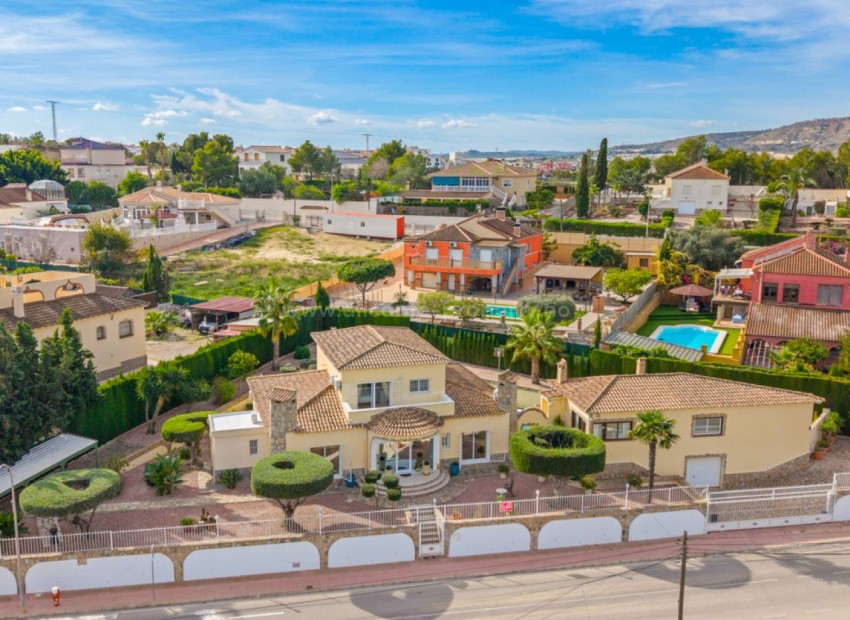 Hus / Villa i Castillo De Montemar