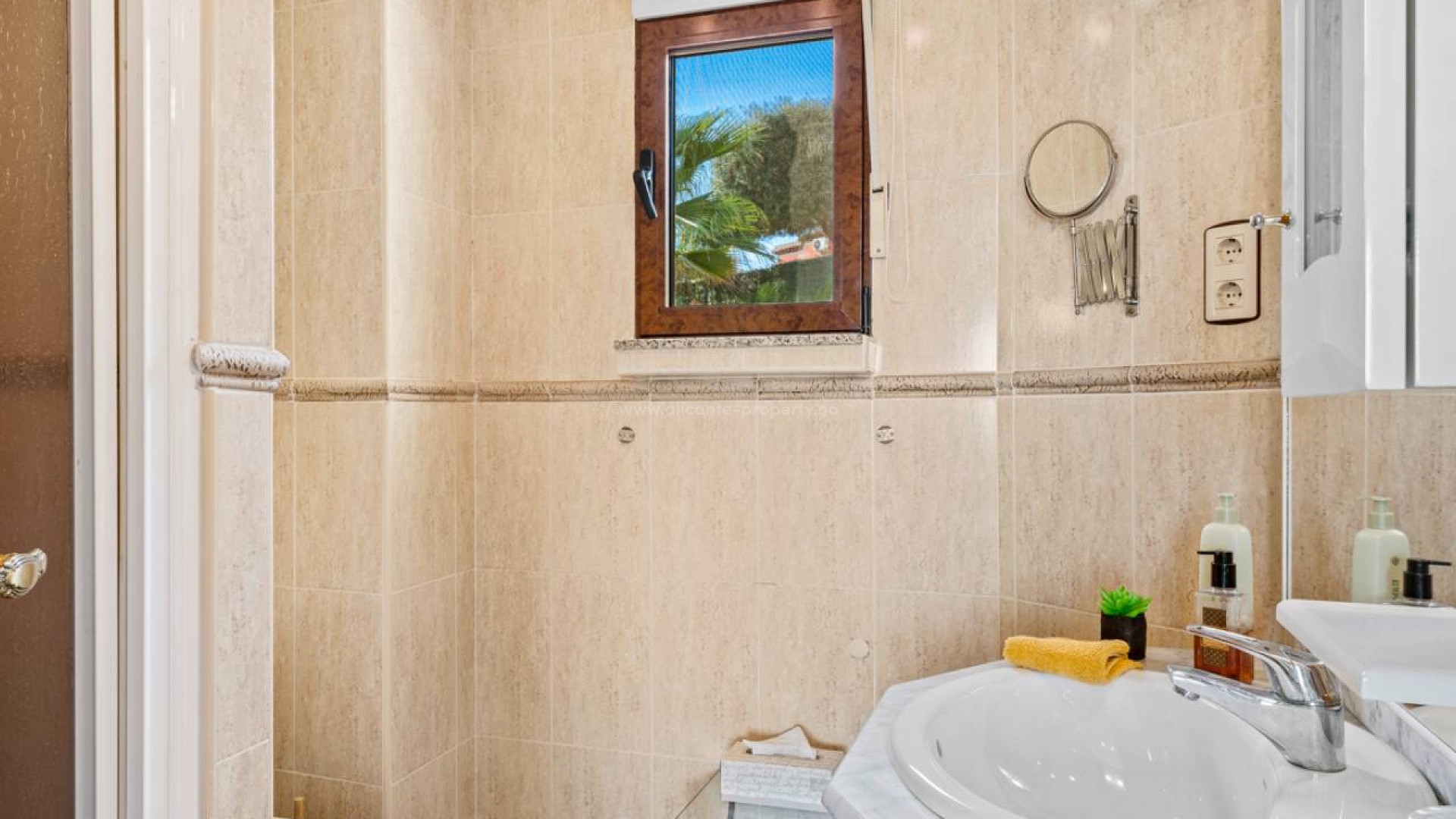 Hus / Villa i Castillo De Montemar