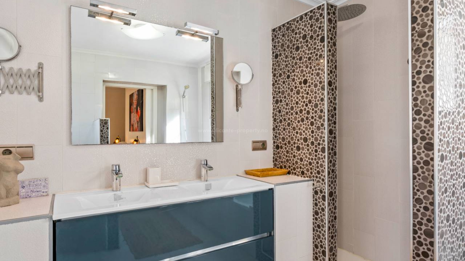 Hus / Villa i Castillo De Montemar