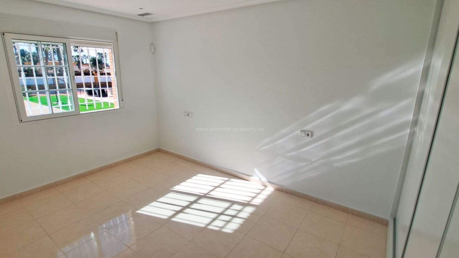 Hus / Villa i Catral Centro