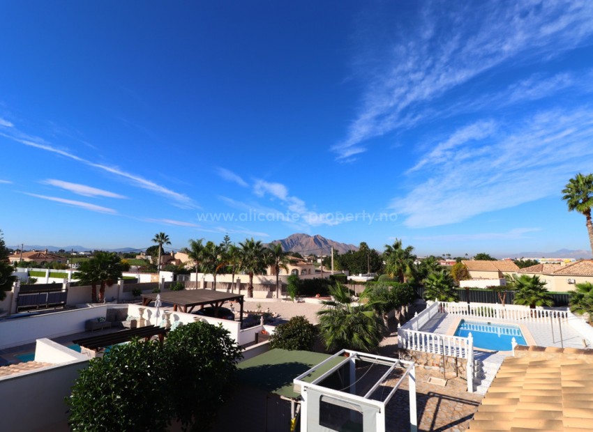 Hus / Villa i Catral Centro