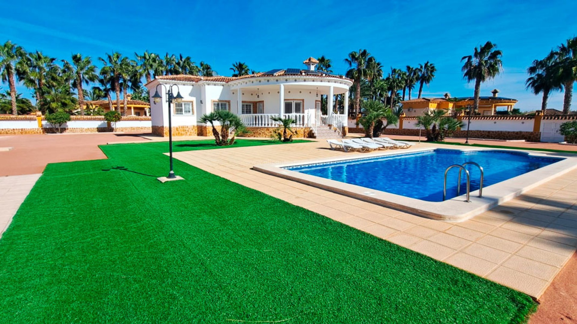 Hus / Villa i Catral Centro