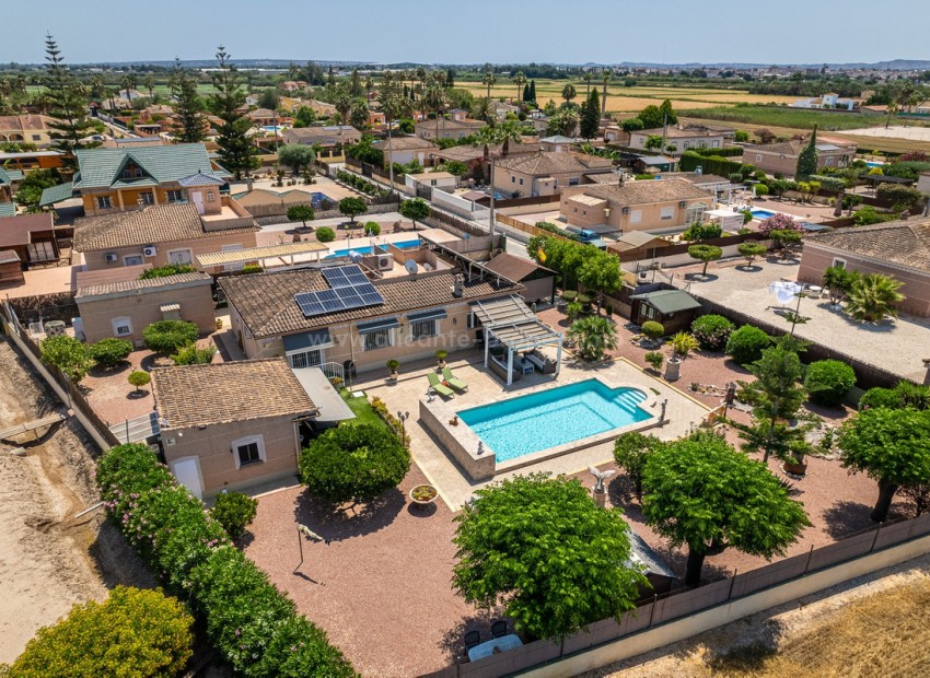 Hus / Villa i Catral Centro