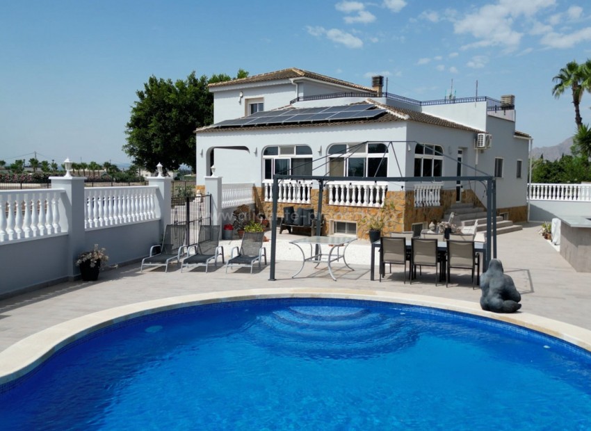 Hus / Villa i Catral Centro