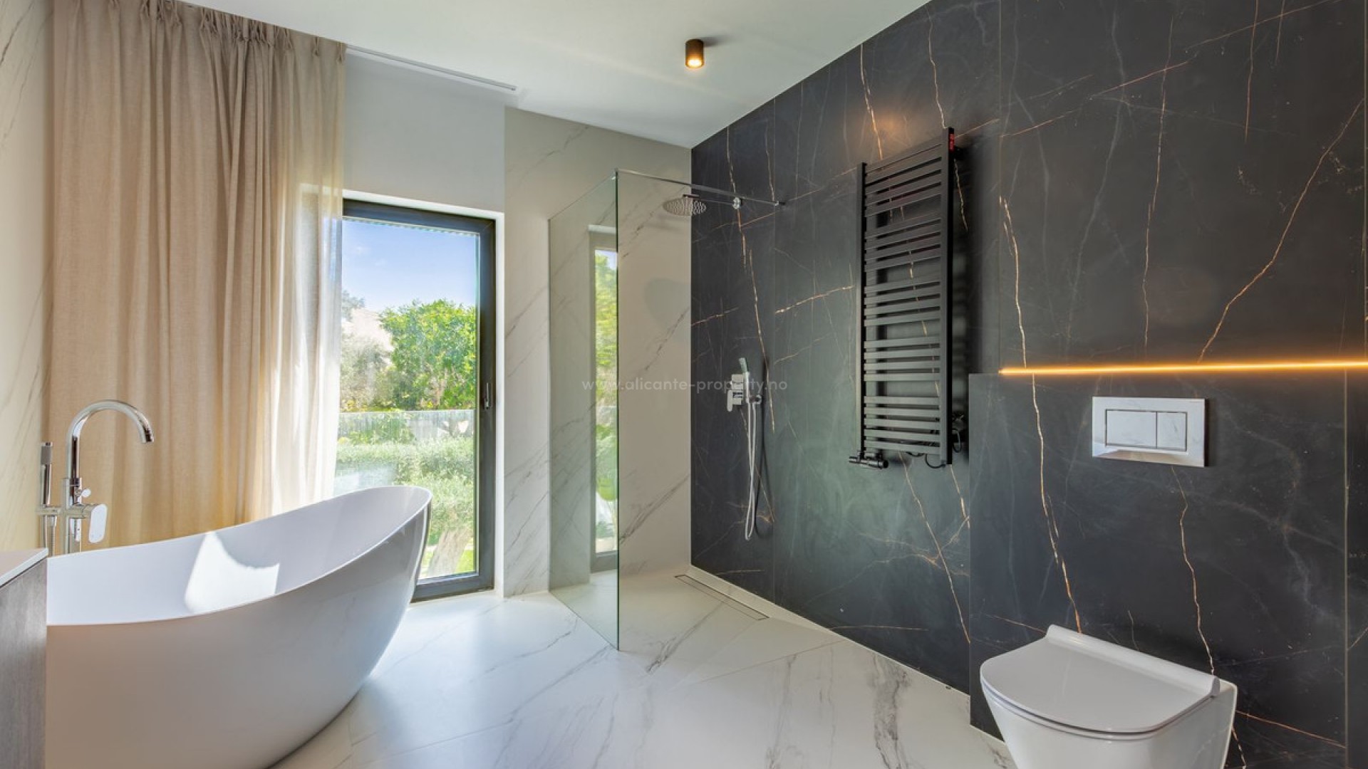 Hus / Villa i Cumbre del sol