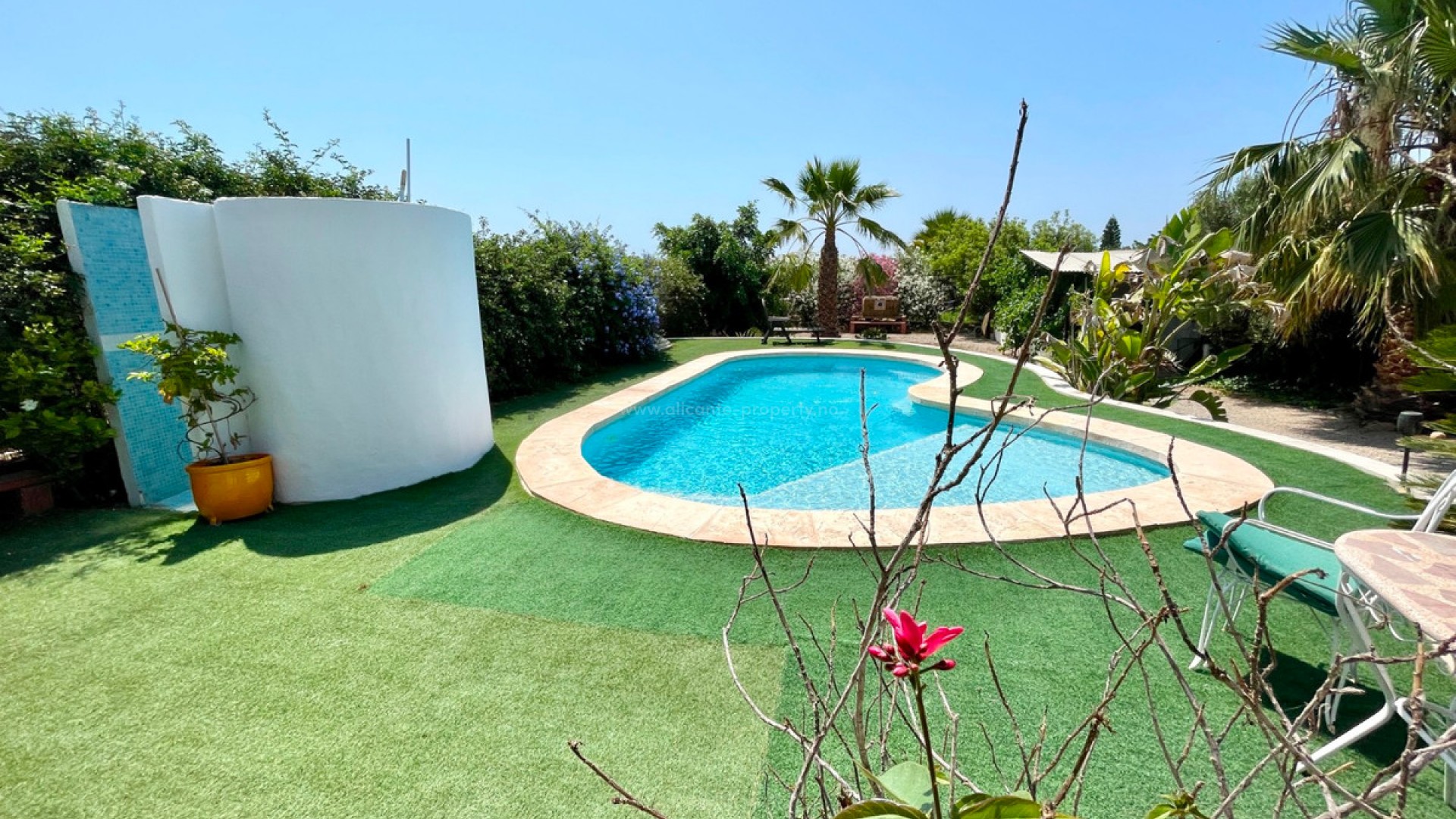 Hus / Villa i Daya Nueva Centro