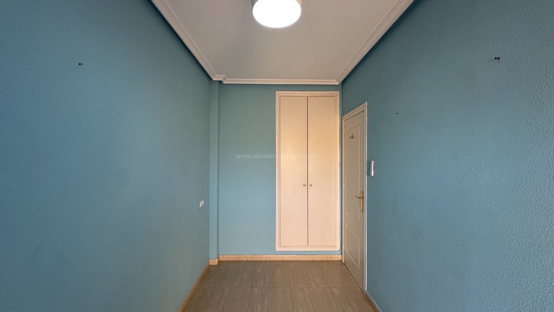 Hus / Villa i Daya Nueva Centro