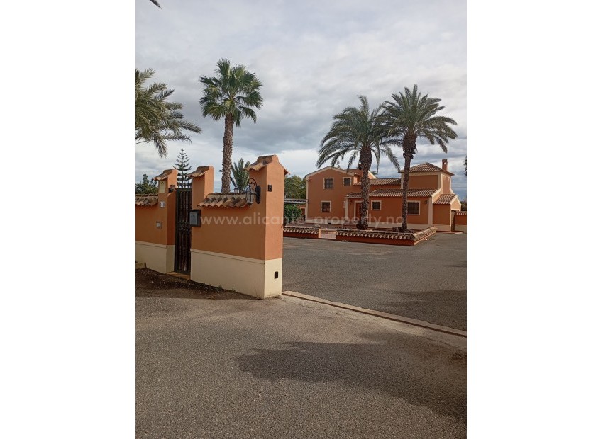 Hus / Villa i Dolores Centro