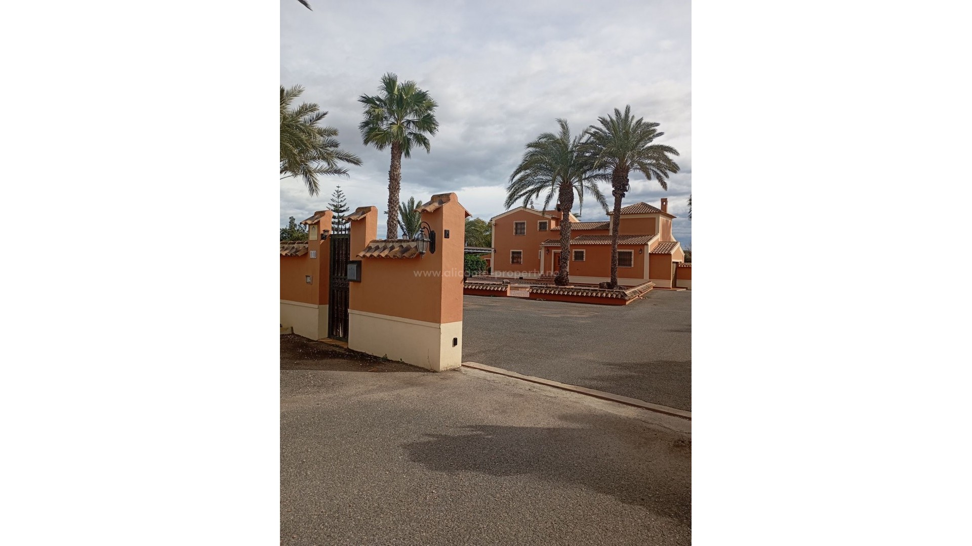 Hus / Villa i Dolores Centro