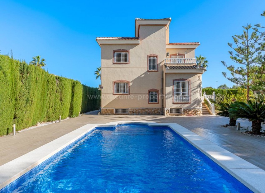 Hus / Villa i Doña Pepa