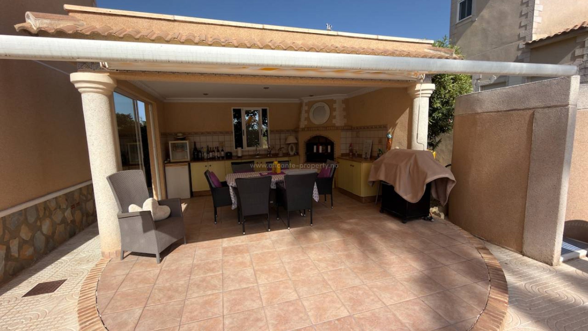Hus / Villa i Doña Pepa