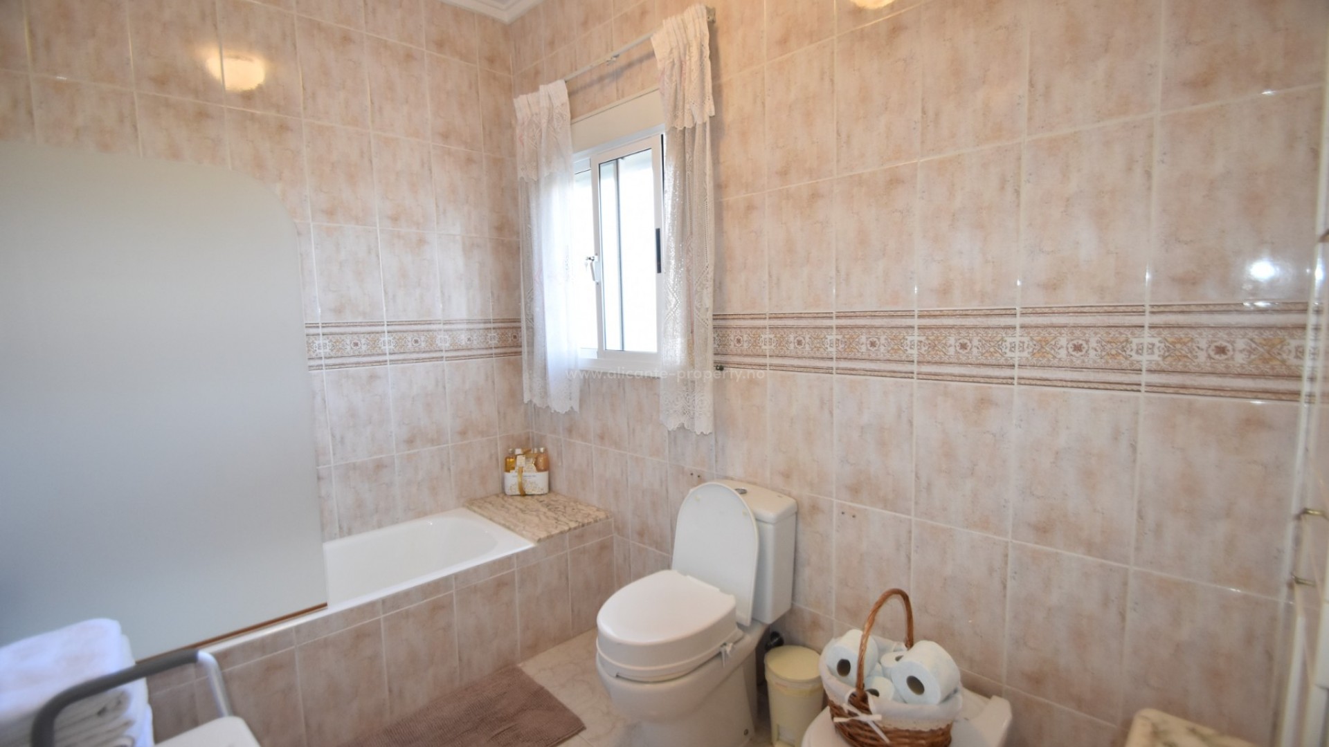 Hus / Villa i Doña Pepa