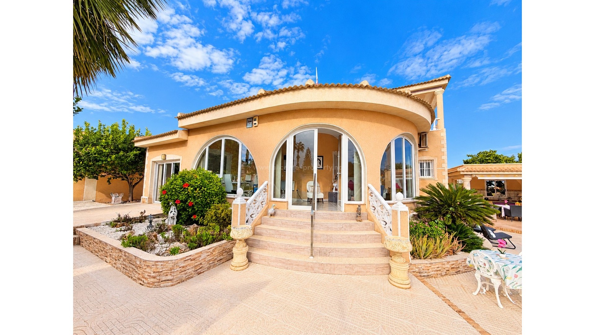 Hus / Villa i Doña Pepa