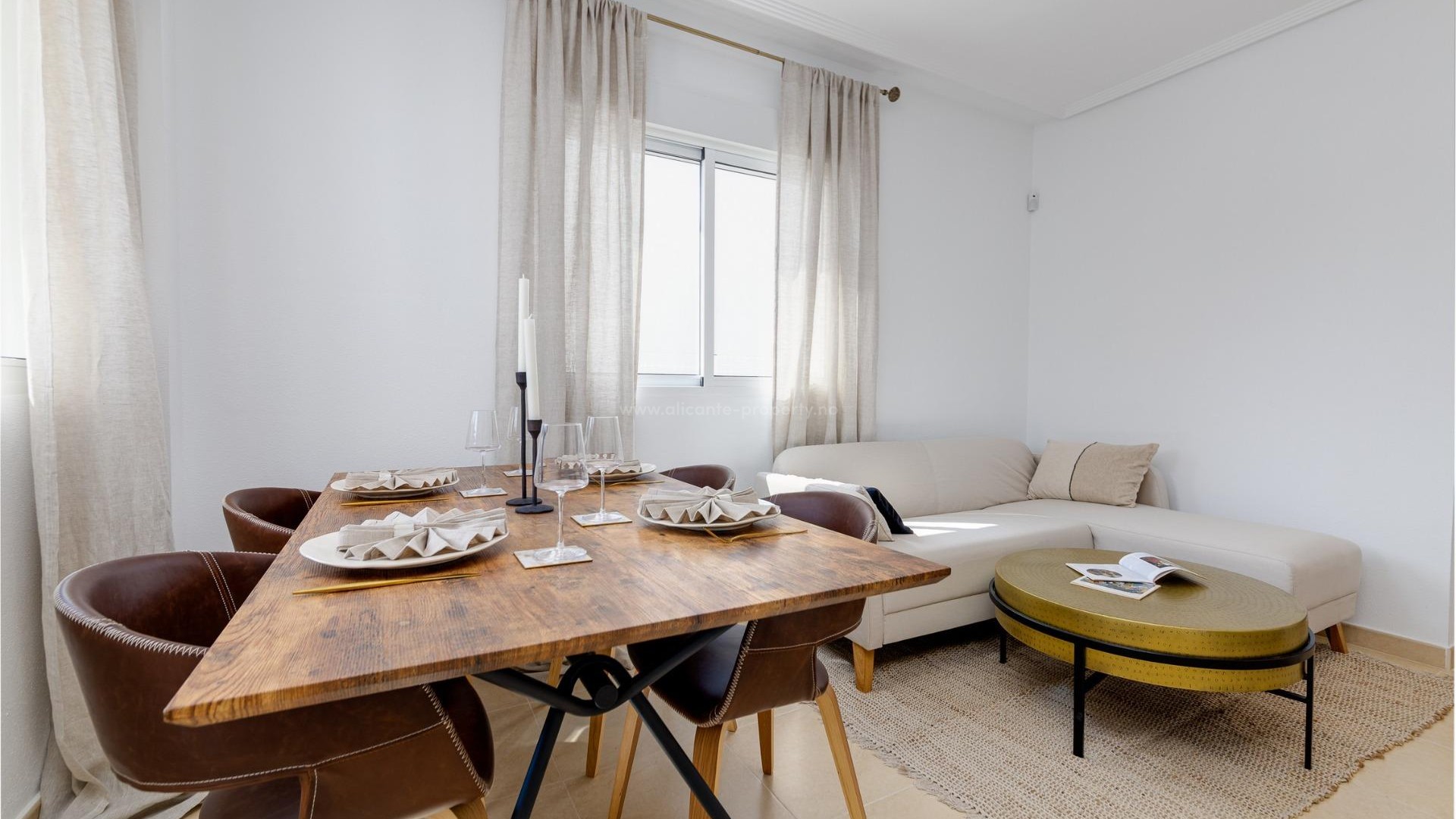 Hus / Villa i El Oasis