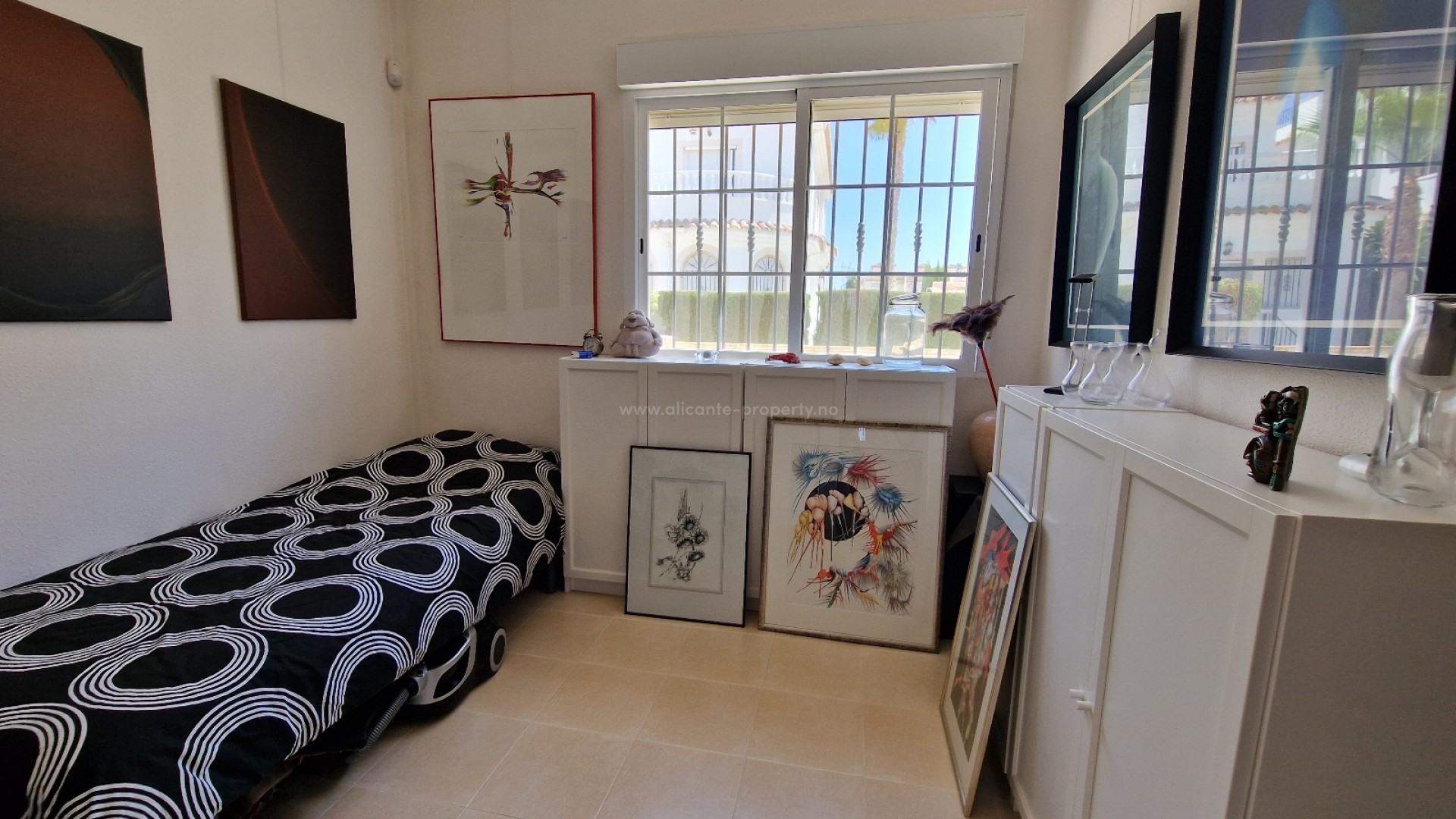 Hus / Villa i El Oasis