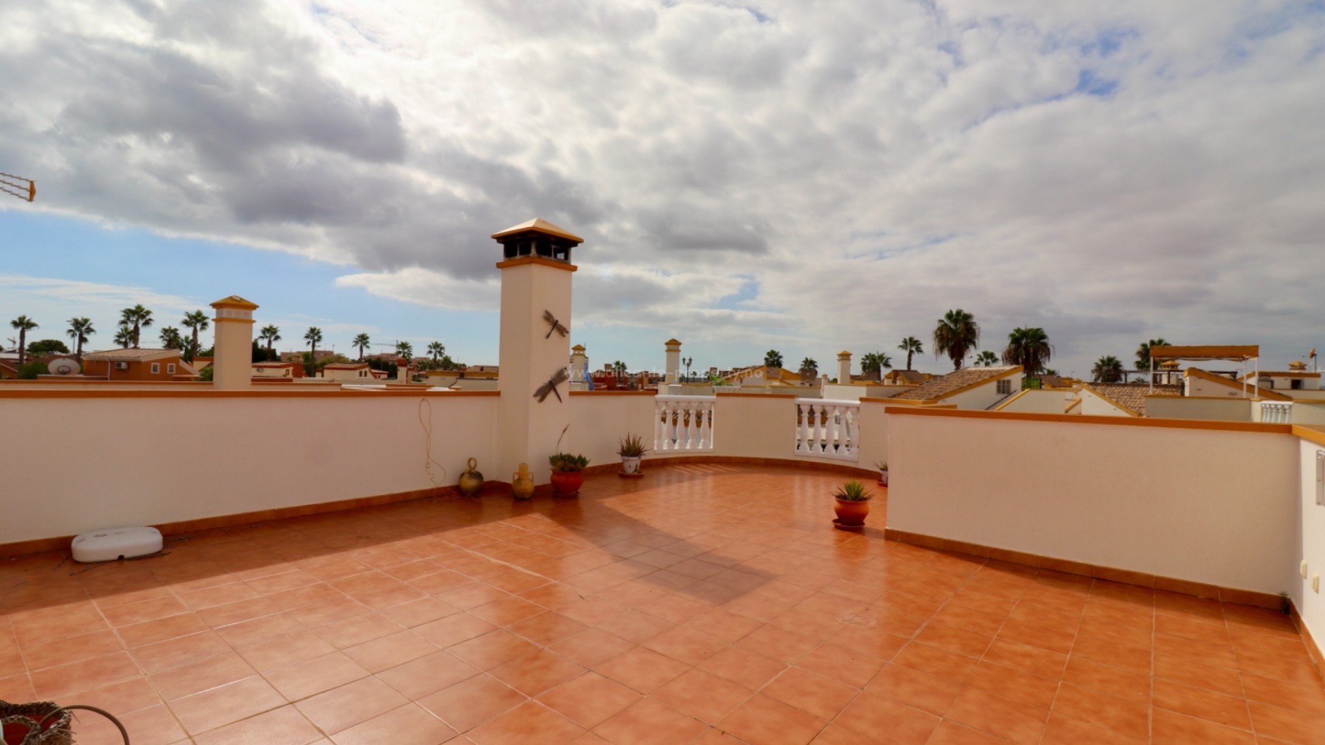 Hus / Villa i El Raso