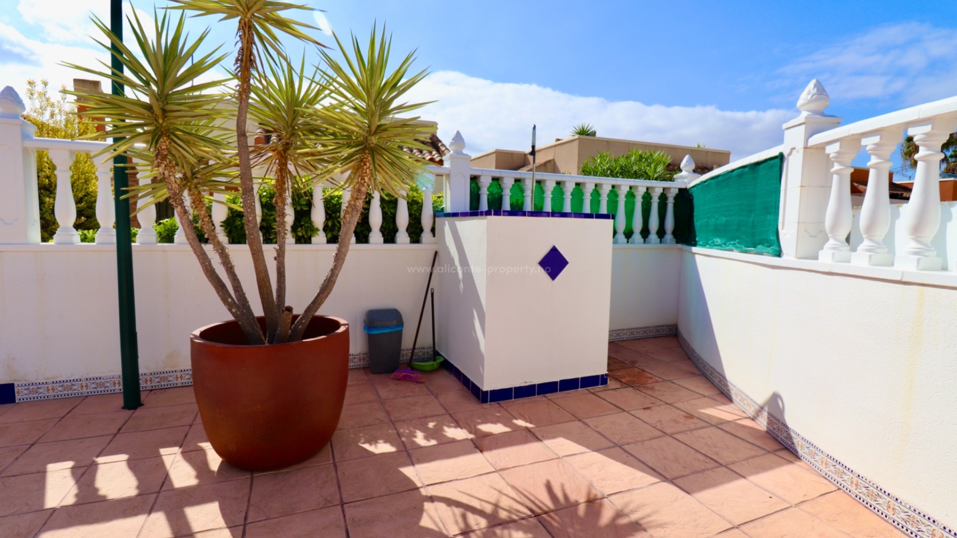 Hus / Villa i El Raso