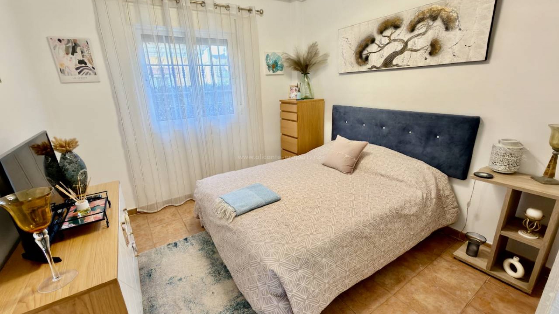 Hus / Villa i El Raso