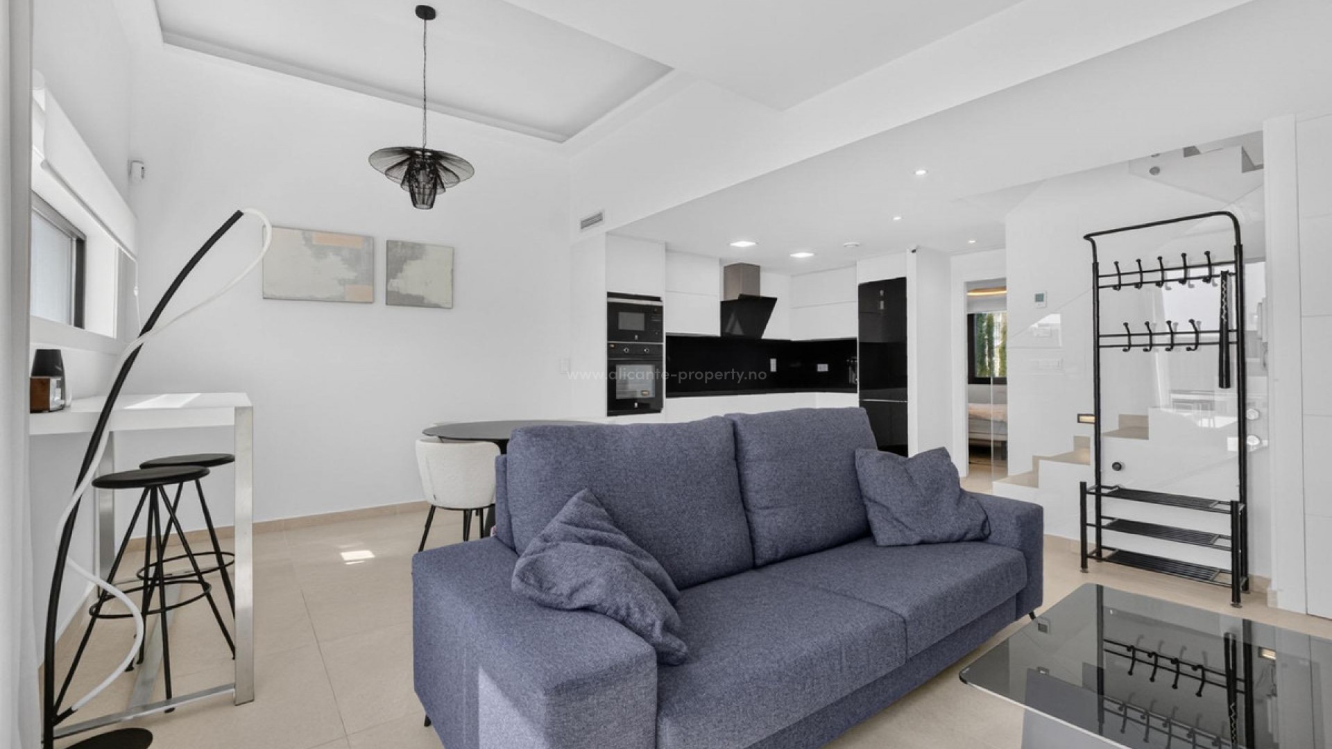 Hus / Villa i El Raso