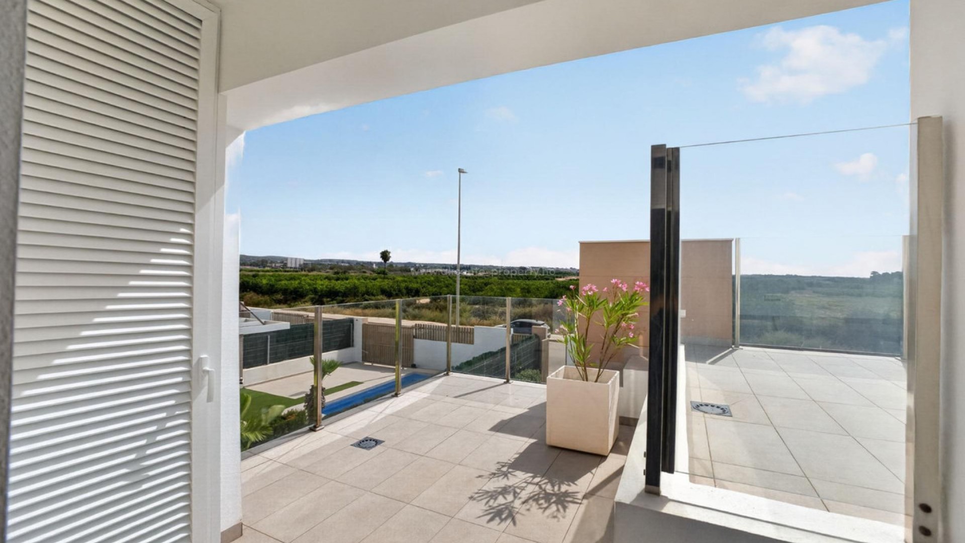 Hus / Villa i El Raso