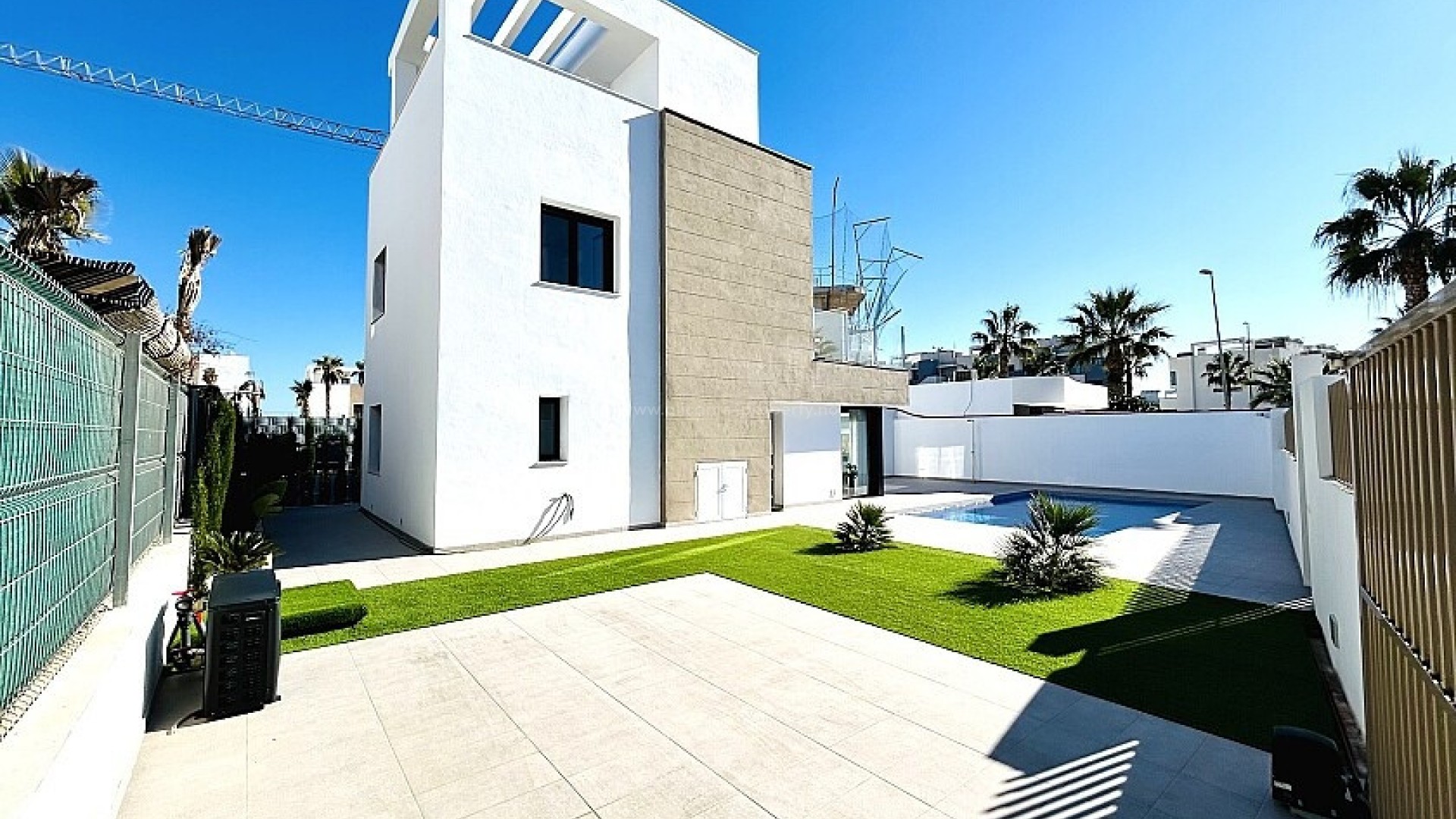 Hus / Villa i El Raso