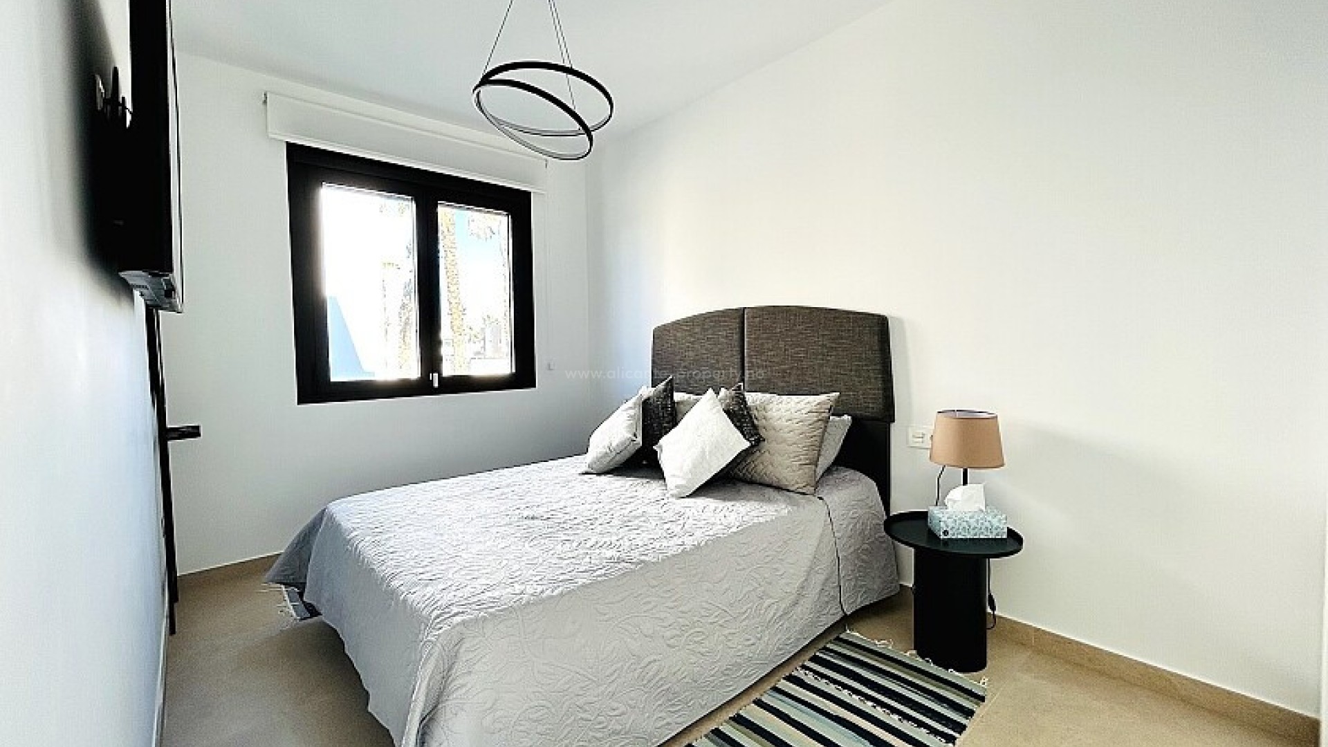 Hus / Villa i El Raso