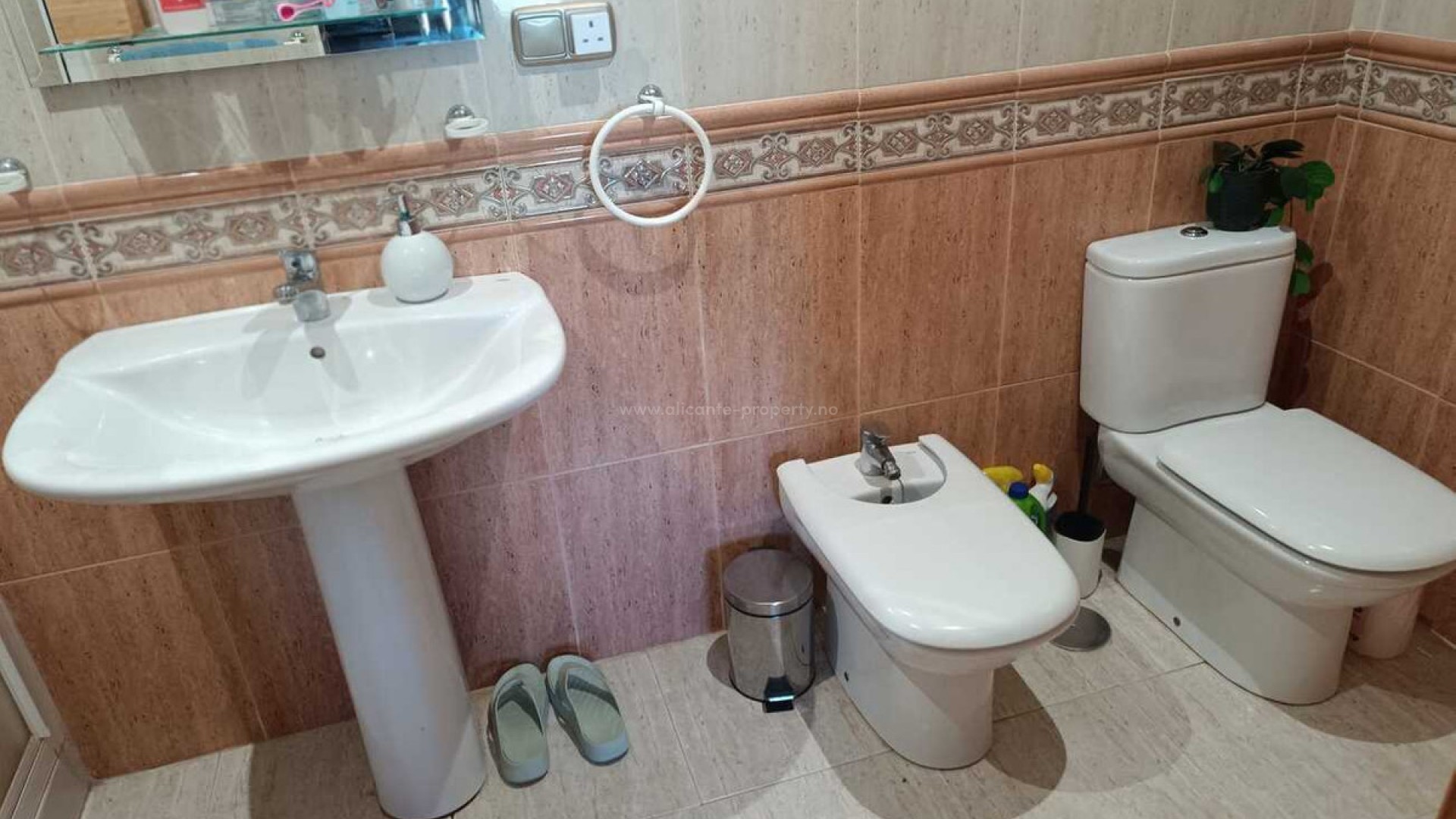 Hus / Villa i El Reloj