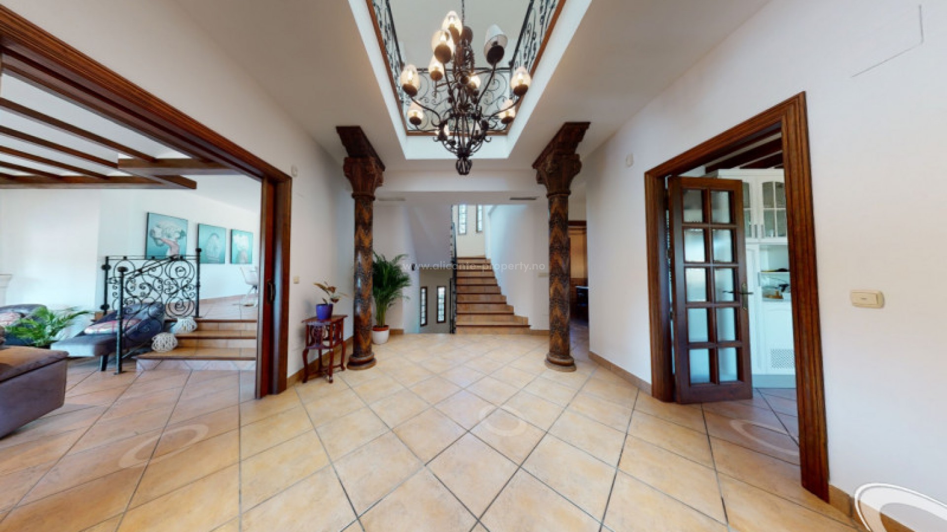 Hus / Villa i Elche Centro