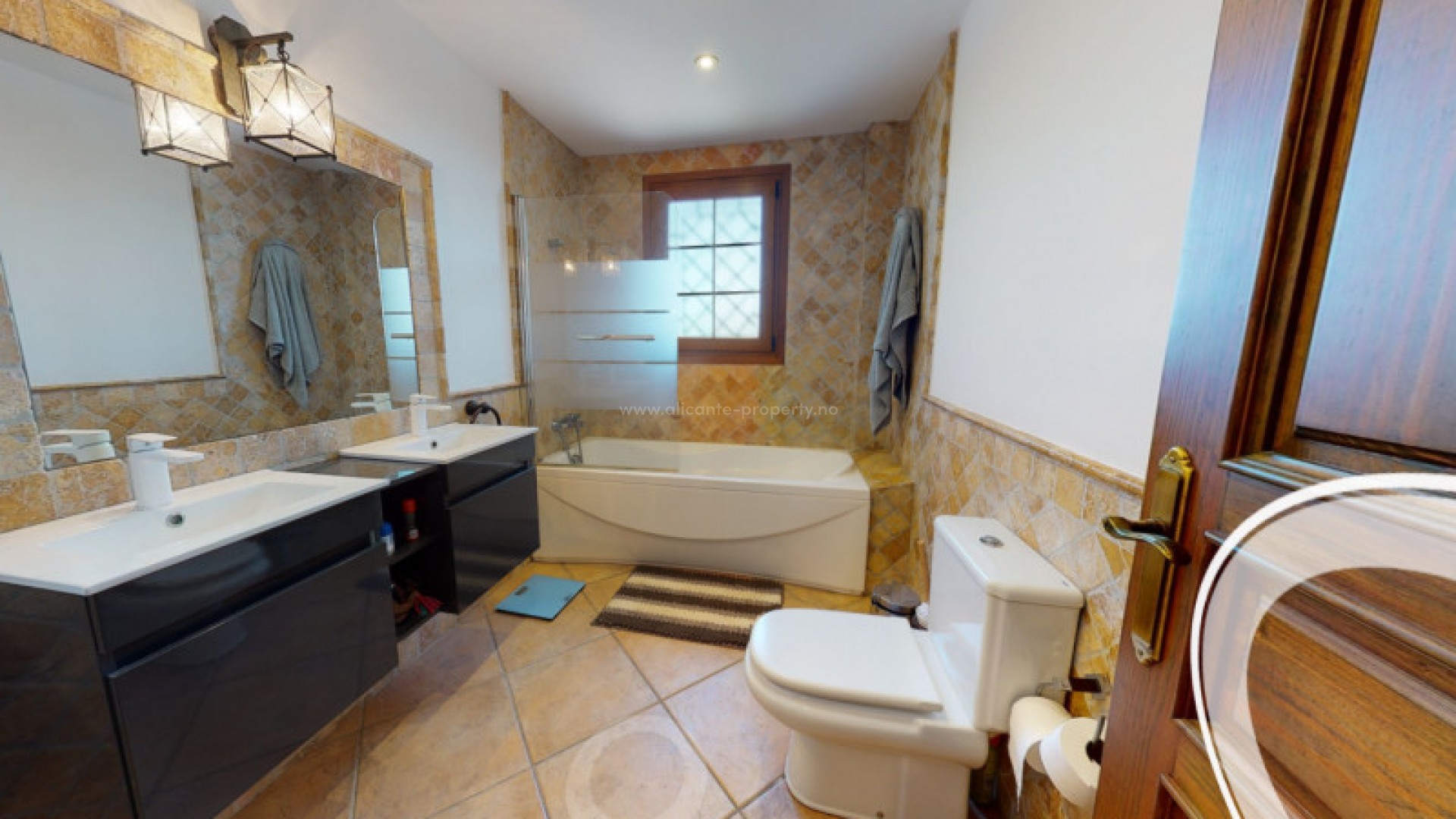 Hus / Villa i Elche Centro