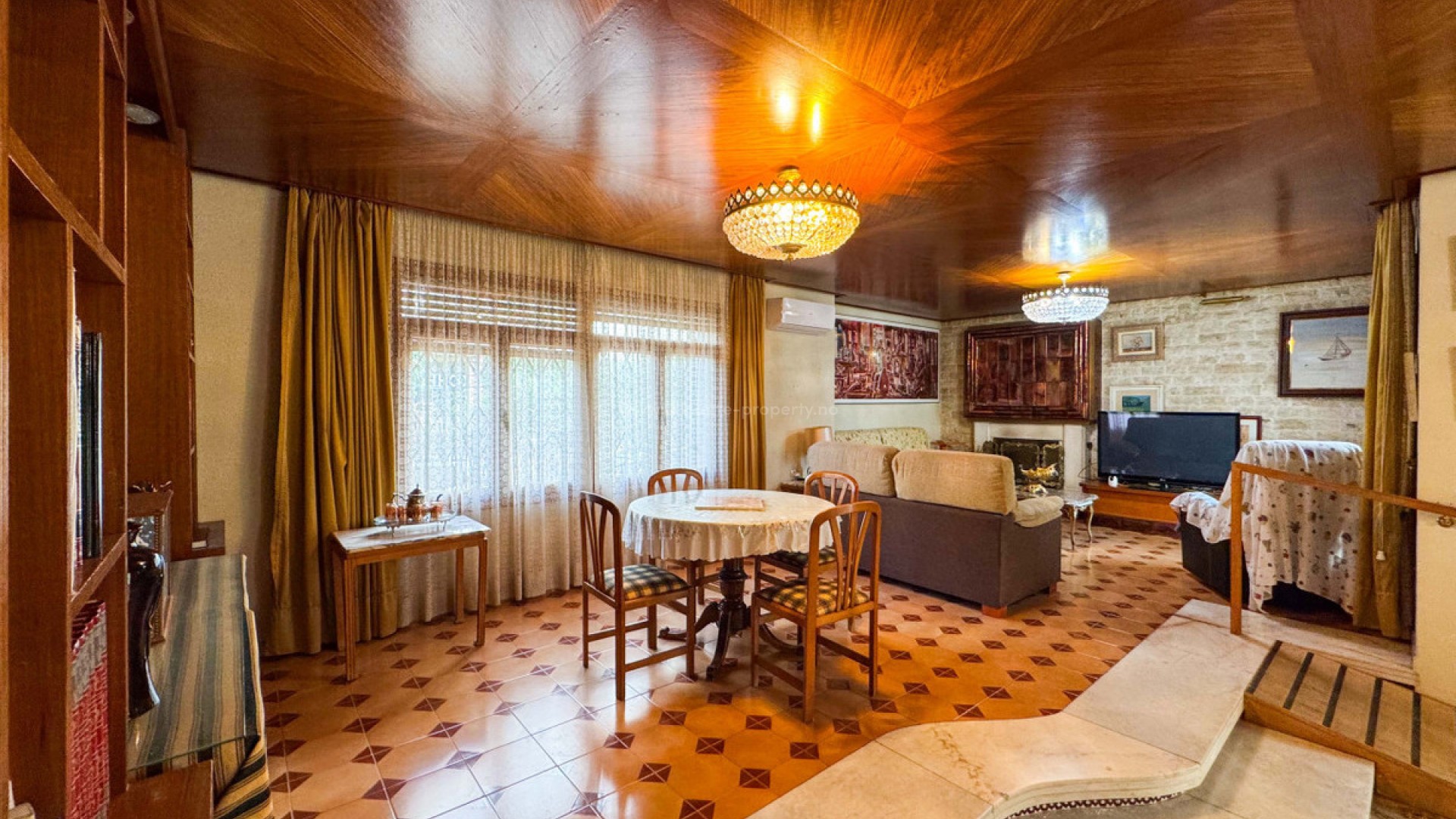 Hus / Villa i Elda Centro