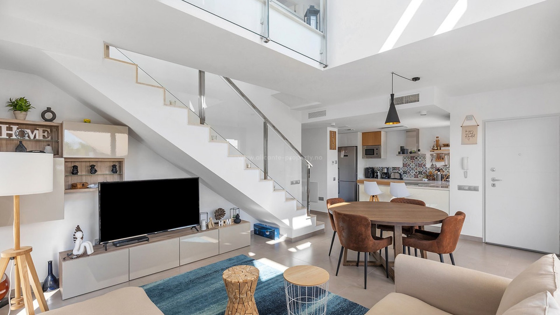 Hus / Villa i Entre Naranjos