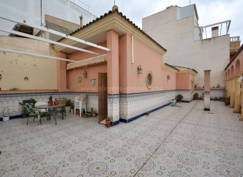 Hus / Villa i Guardamar del Segura Centro
