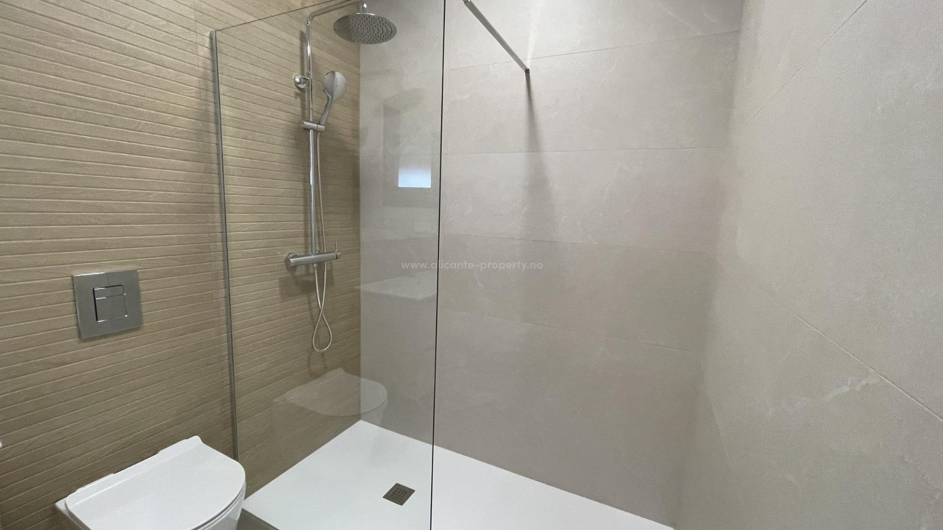 Hus / Villa i Heredades