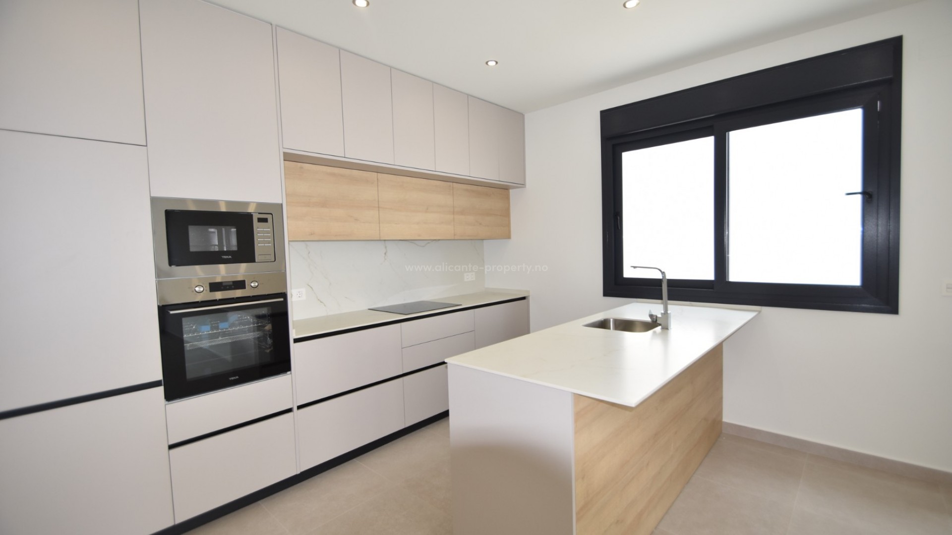 Hus / Villa i Heredades