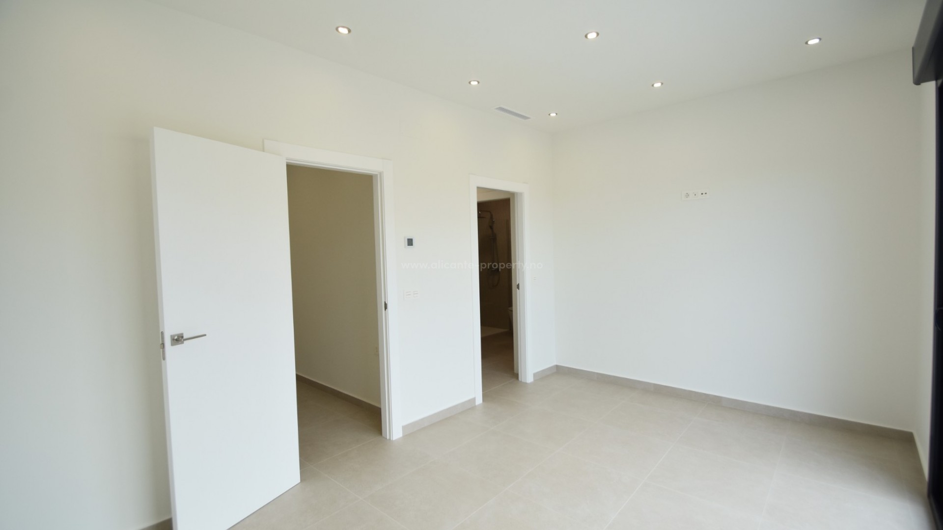 Hus / Villa i Heredades