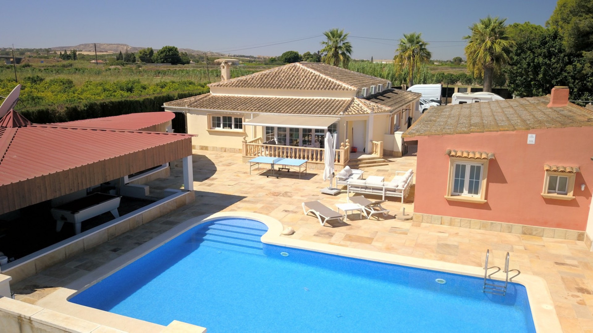 Hus / Villa i Heredades