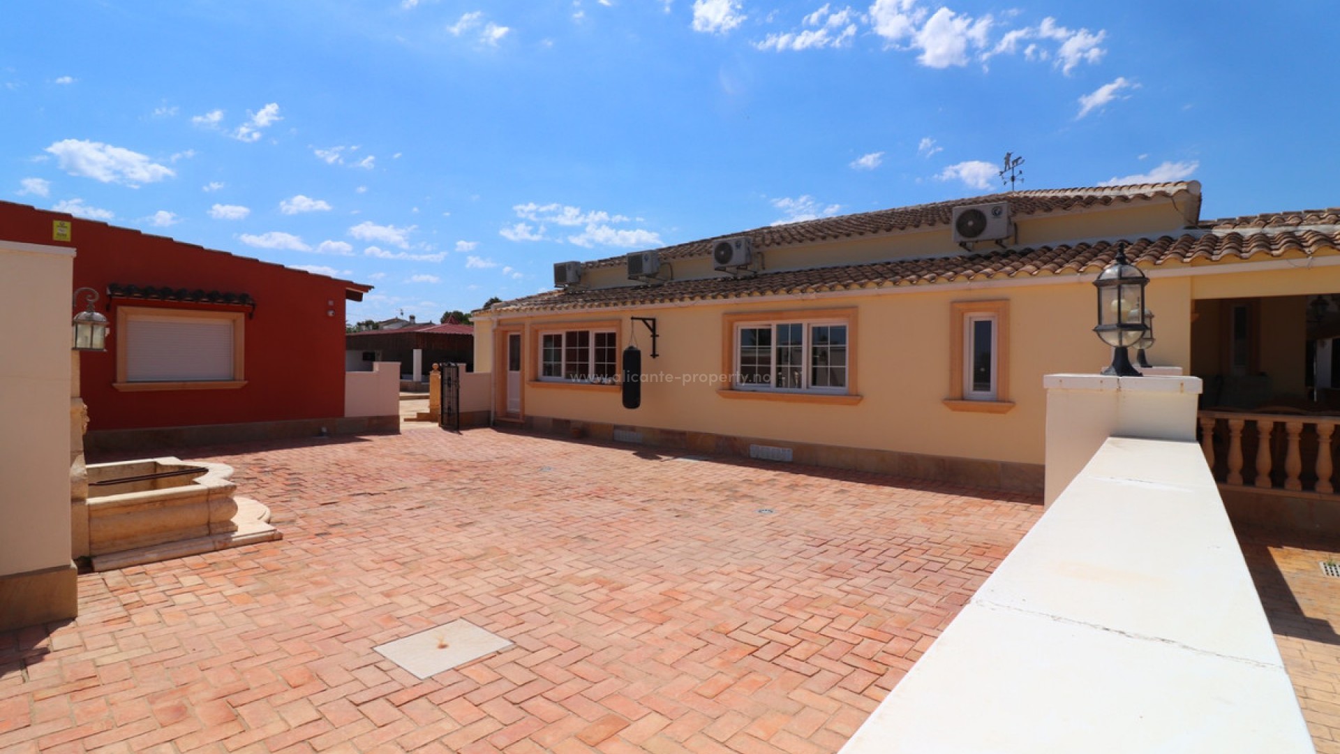 Hus / Villa i Heredades