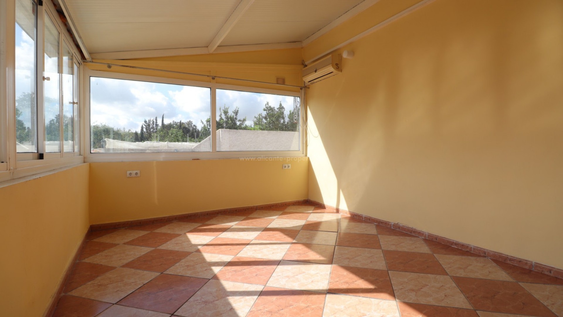 Hus / Villa i Heredades