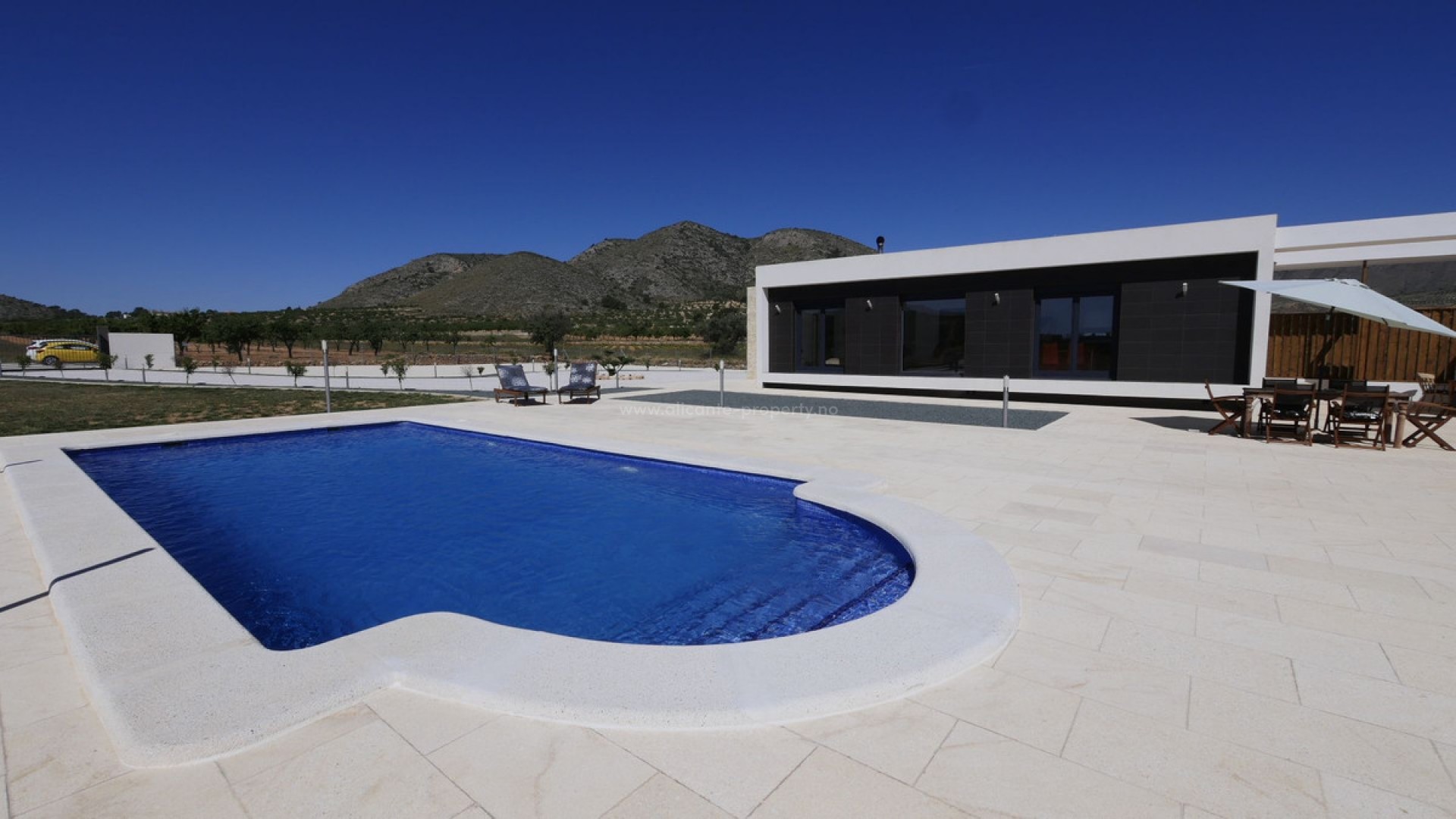 Hus / Villa i Hondón de las Nieves Centro
