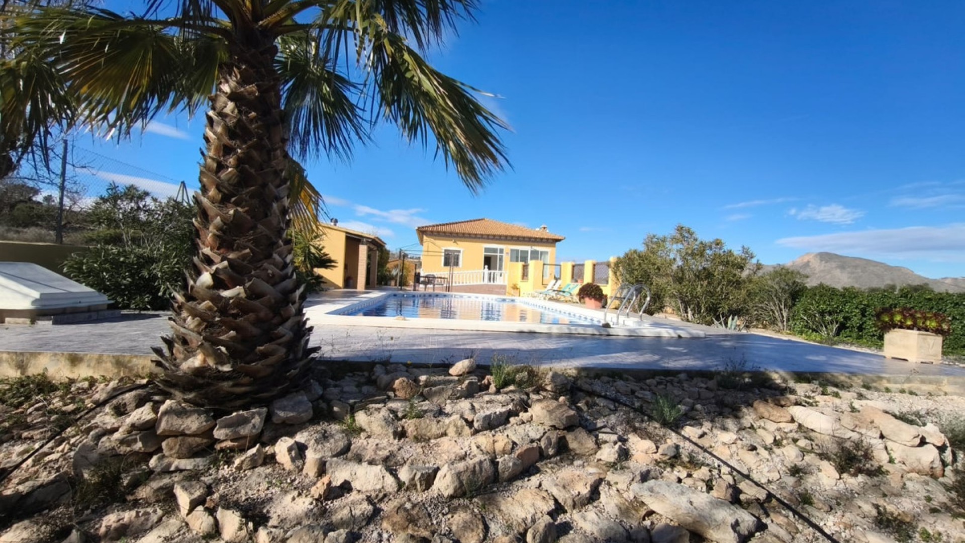 Hus / Villa i Hondón de los Frailes Centro