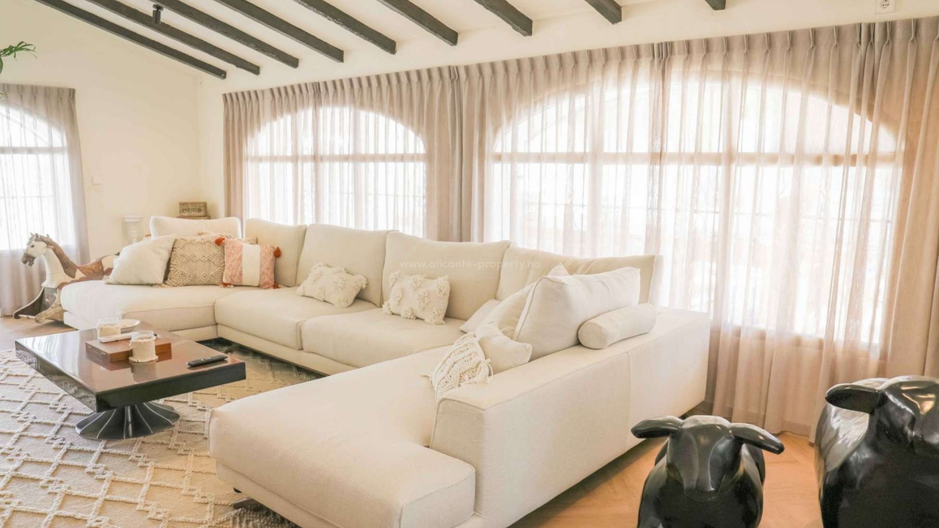 Hus / Villa i Jesús Pobre