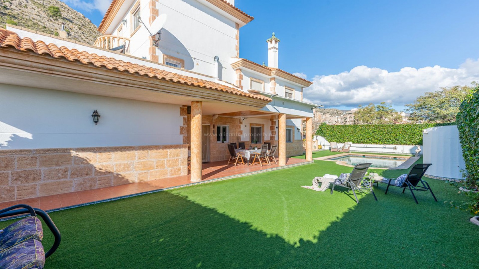 Hus / Villa i Jijona - Xixona Centro