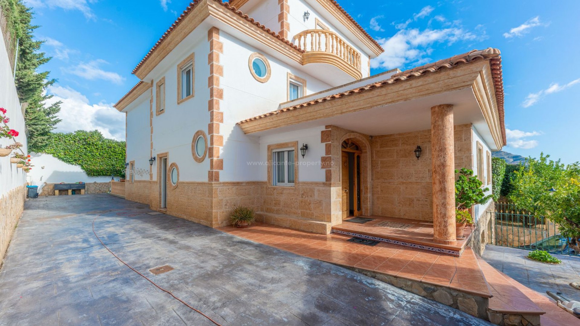 Hus / Villa i Jijona - Xixona Centro