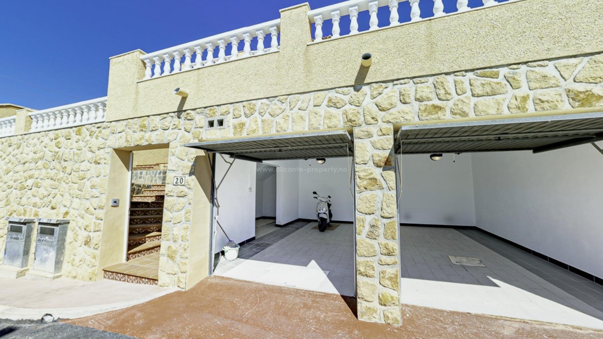 Hus / Villa i L'Alfás del Pi Centro