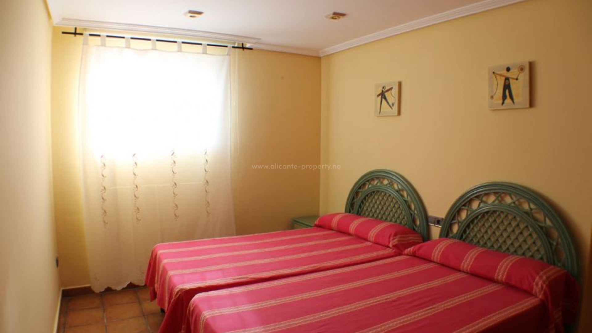 Hus / Villa i L'Alfás del Pi Centro