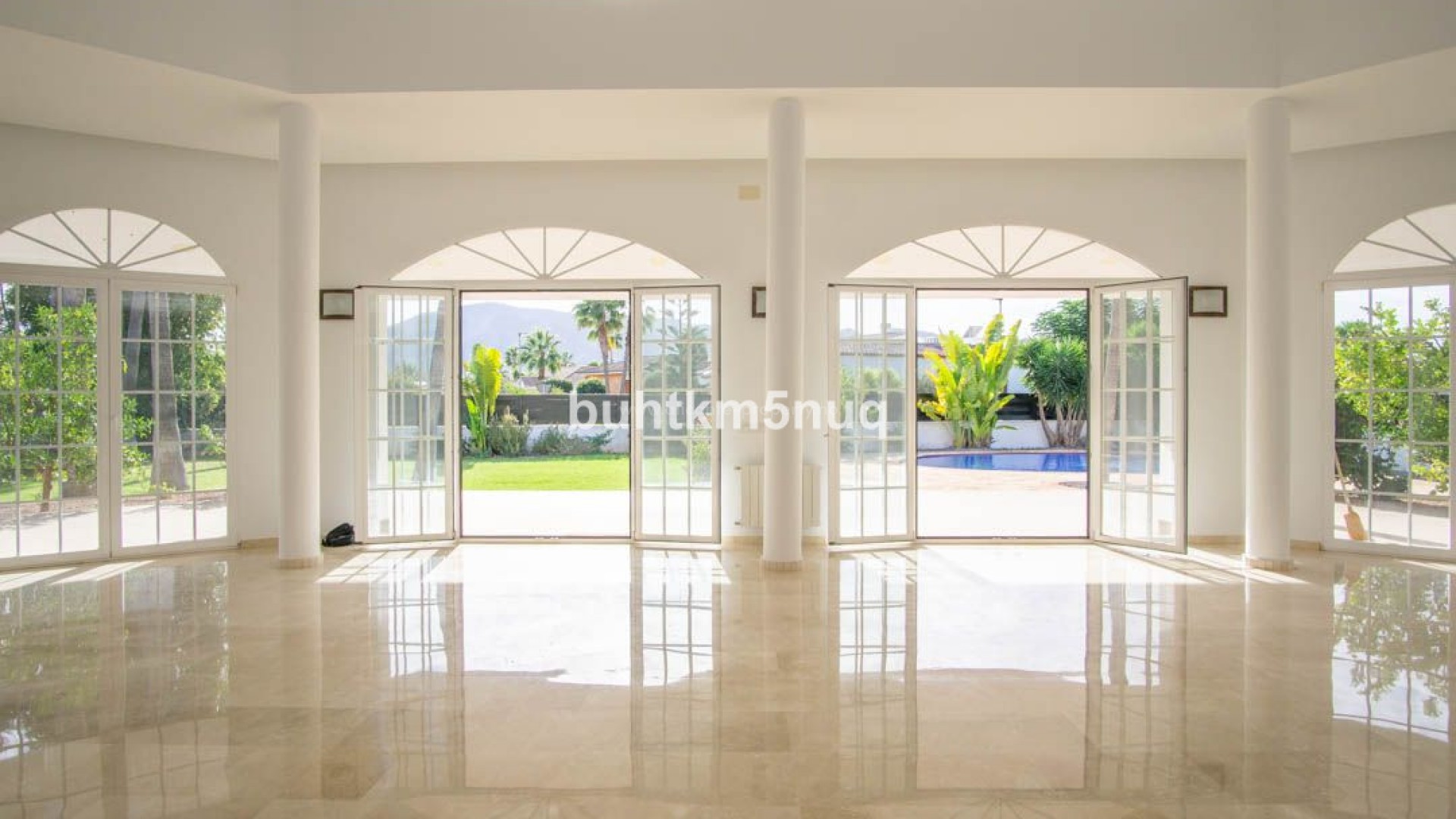 Hus / Villa i L'Alfás del Pi Centro