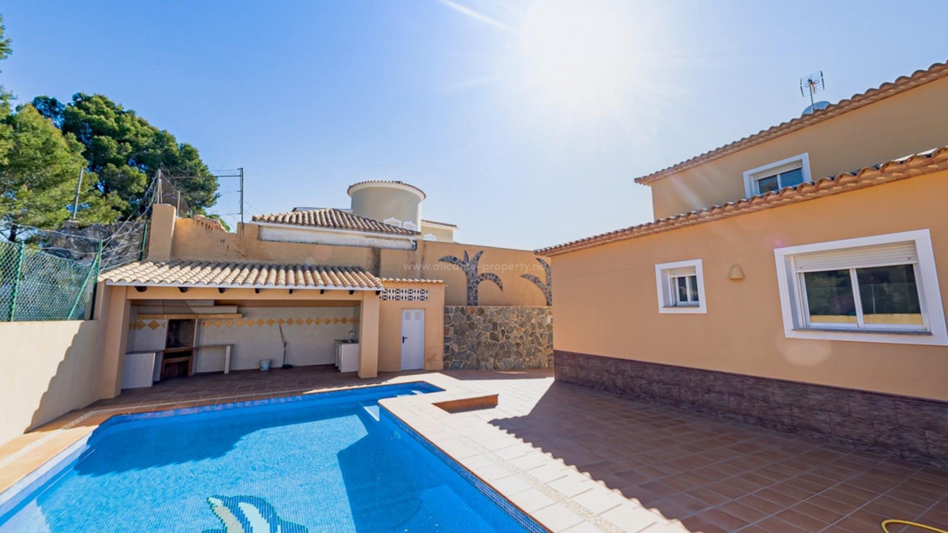 Hus / Villa i L'Alfás del Pi Centro