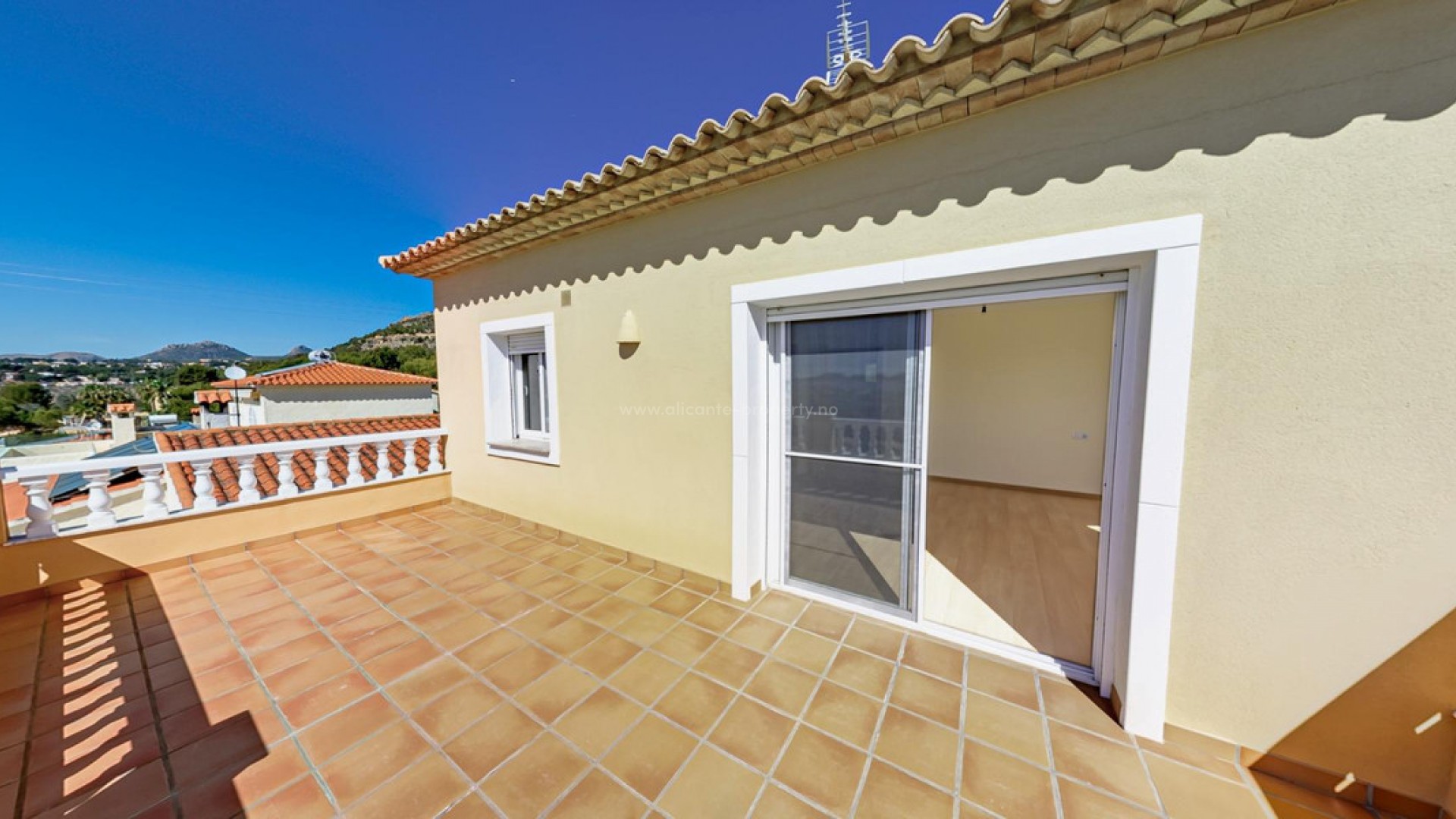 Hus / Villa i L'Alfás del Pi Centro