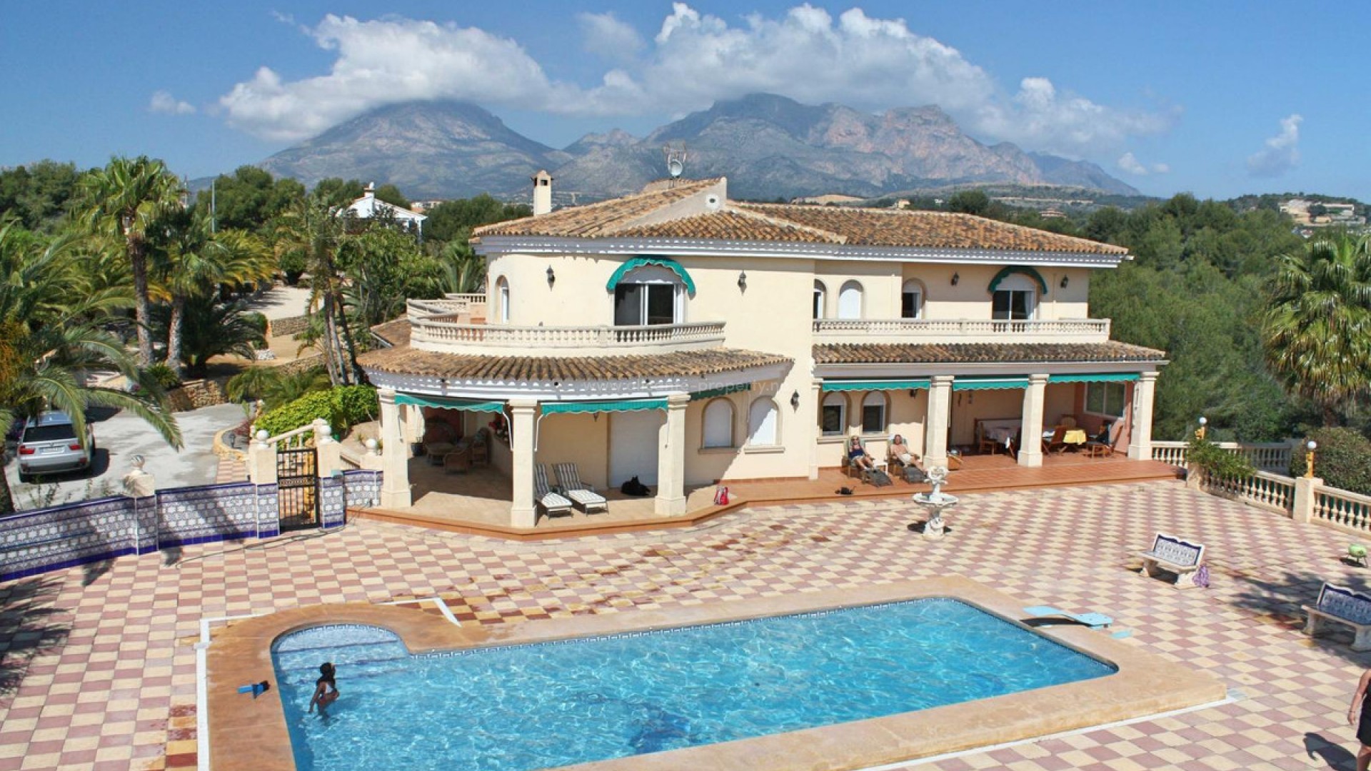 Hus / Villa i L'Alfás del Pi Centro